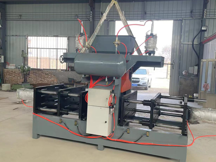 全自動(dòng)雙工位射芯機(jī)